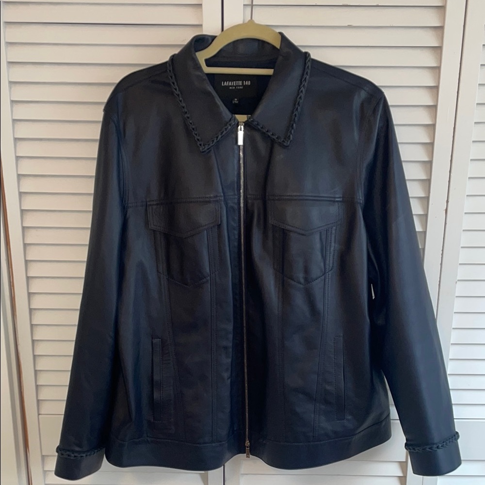 Lafayette 148 New York Navy Lambskin Leather women’s  jacket. Size 1X